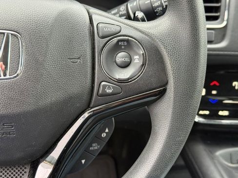 Used 2020 Honda HR-V EX image 30