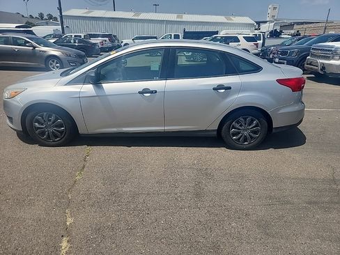 Used 2015 Ford Focus S FWD image 10