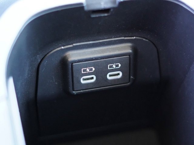 Certified 2024 Toyota RAV4 XLE FWD image 36