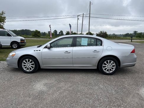 Used 2011 Buick Lucerne CXL w/ Driver Confidence Package FWD image 5
