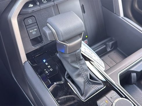 New 2026 Toyota Tundra Limited image 27