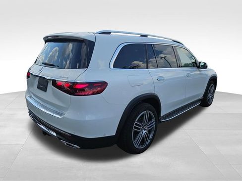 Used 2026 Mercedes-Benz GLS 450 4MATIC image 8