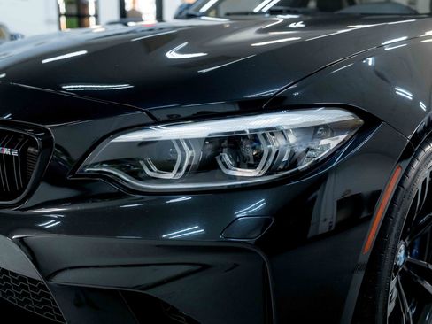 Used 2018 BMW M2 image 11