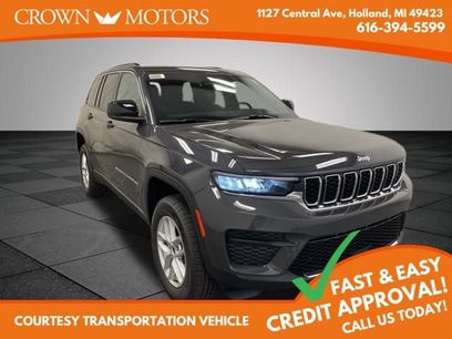 Used 2025 Jeep Grand Cherokee Laredo X w/ Luxury Tech Group I