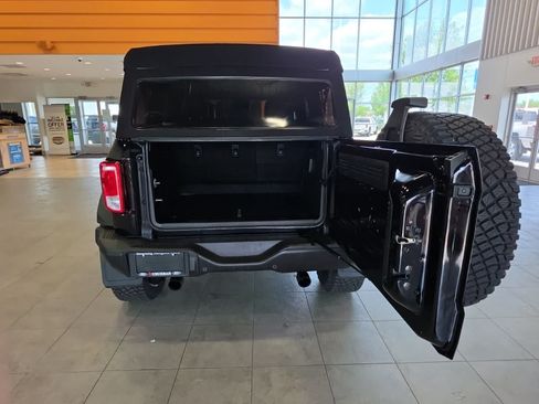 Used 2022 Ford Bronco Black Diamond w/ Sasquatch Package AWD/4WD image 28