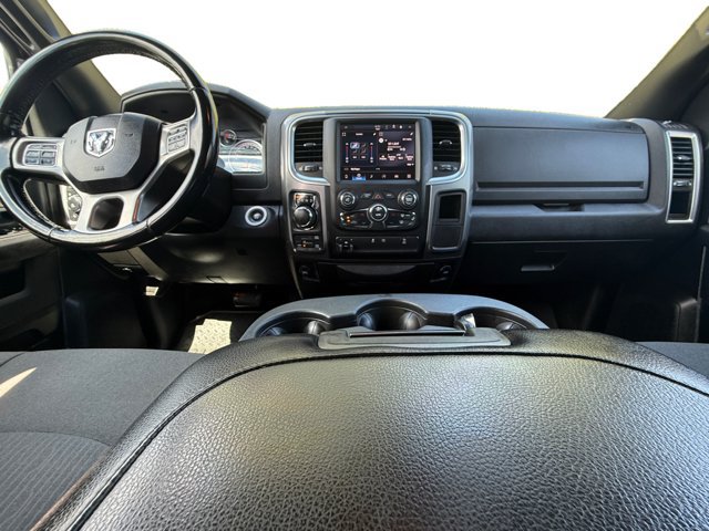 Used 2022 RAM 1500 Warlock AWD/4WD image 15
