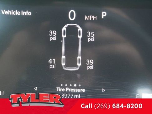 Used 2024 Jeep Grand Cherokee L Limited AWD/4WD image 41