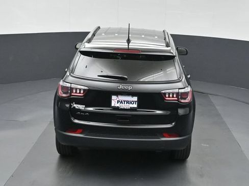 New 2026 Jeep Compass Latitude AWD/4WD image 37