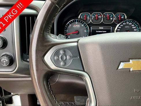 Used 2018 Chevrolet Silverado 1500 LT w/ All Star Edition AWD/4WD image 15