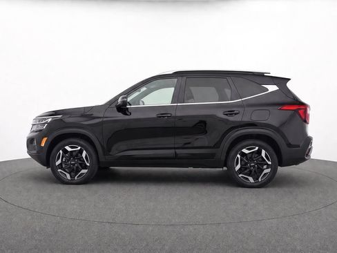 Used 2024 Kia Seltos SX w/ SX Sunroof Package AWD/4WD image 3