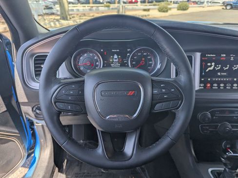 Used 2023 Dodge Charger SXT w/ Cold Weather Package RWD image 23
