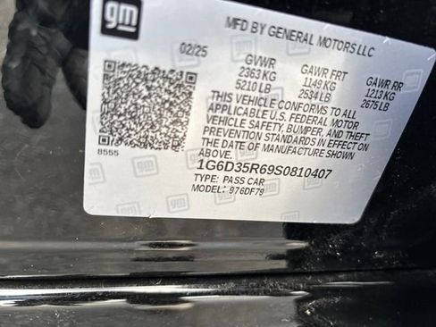 Certified 2025 Cadillac CT5 V Blackwing w/ Super Cruise 1 Package image 33