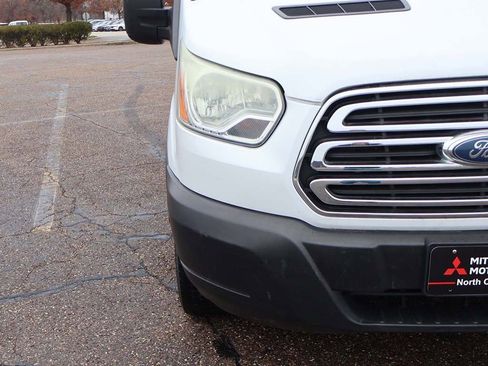 Used 2015 Ford Transit 350 XLT image 8