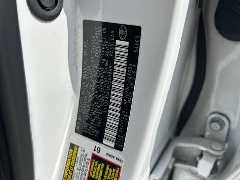 Used 2025 Toyota Camry LE FWD image 10
