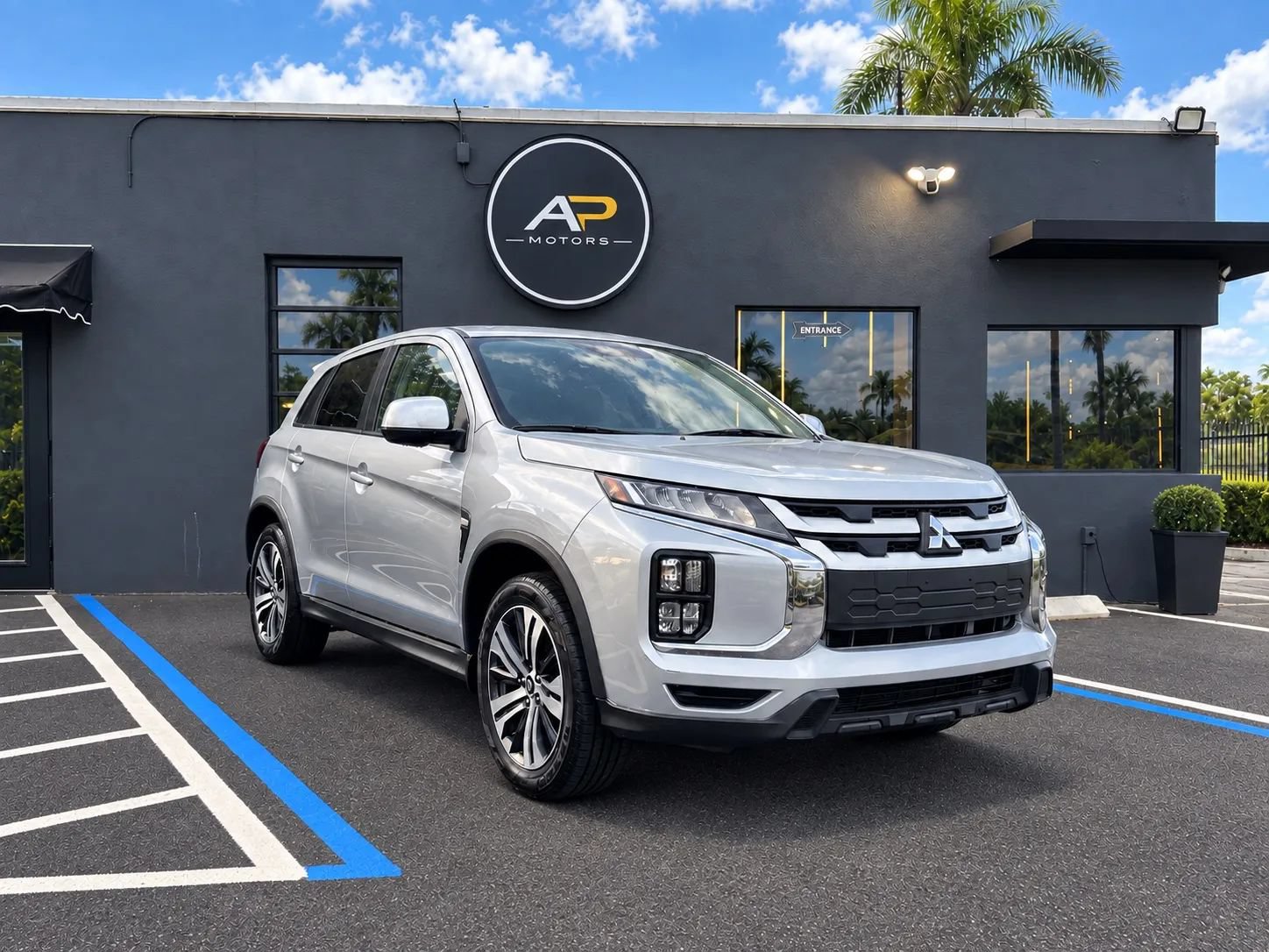 Used 2023 Mitsubishi Outlander Sport AWD image 1