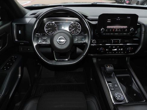 Certified 2023 Nissan Pathfinder Rock Creek image 19