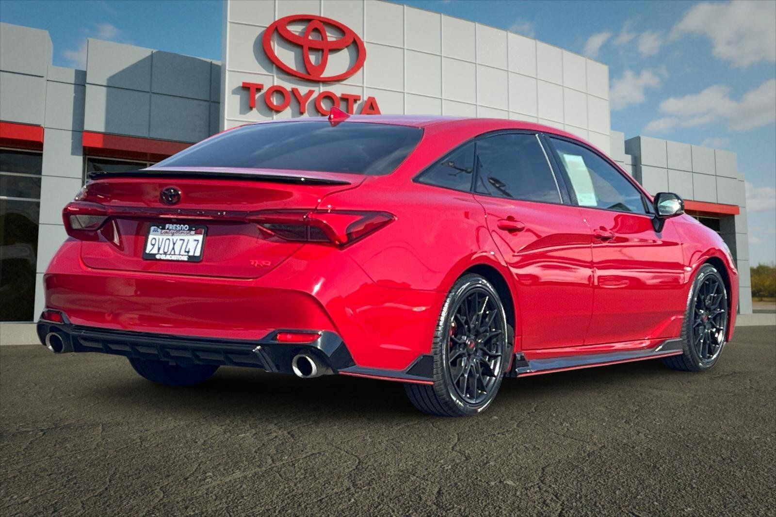 Used 2020 Toyota Avalon TRD FWD image 3