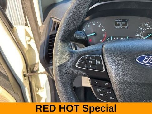 Used 2022 Ford EcoSport S image 17