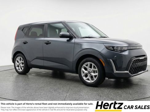 Used 2025 Kia Soul LX w/ LX Technology Package FWD image 1