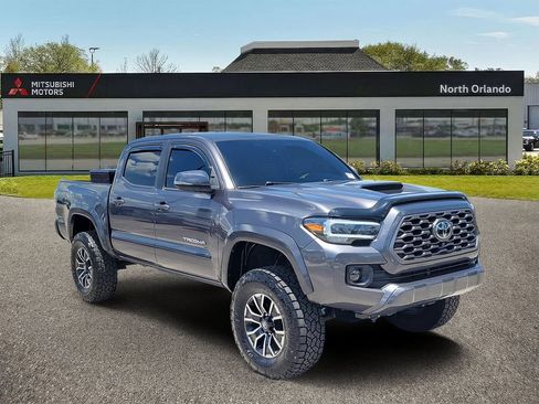 Used 2023 Toyota Tacoma TRD Sport w/ Advanced Technology Package AWD/4WD image 4