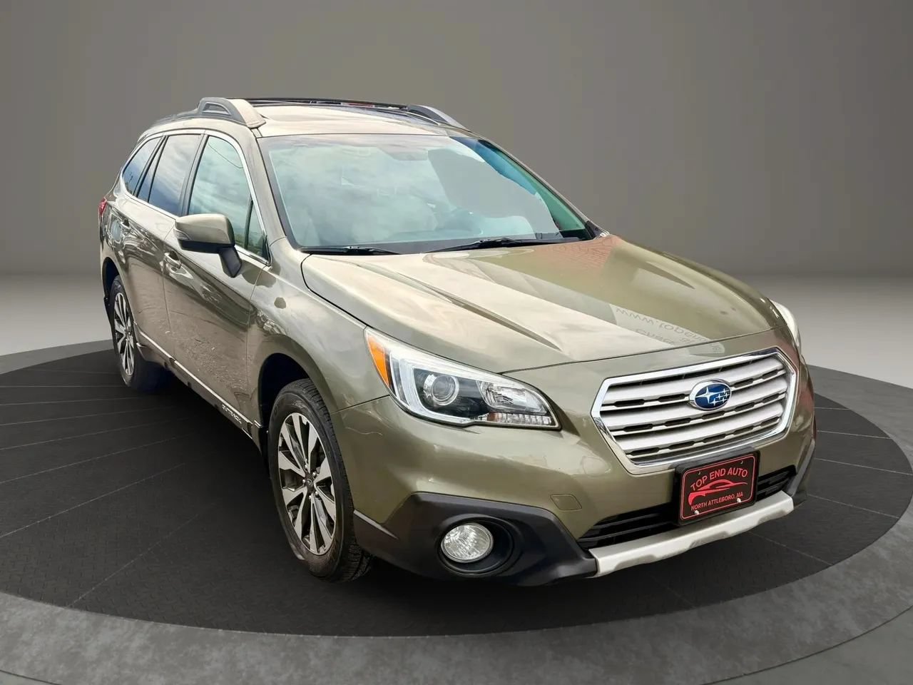 Used 2015 Subaru Outback 2.5i Limited AWD/4WD image 3
