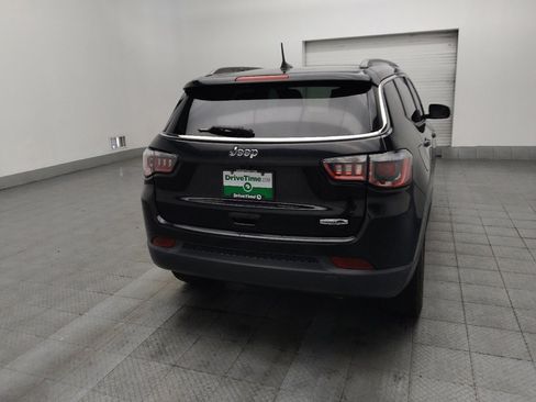 Used 2018 Jeep Compass Latitude w/ Popular Equipment Group FWD image 7