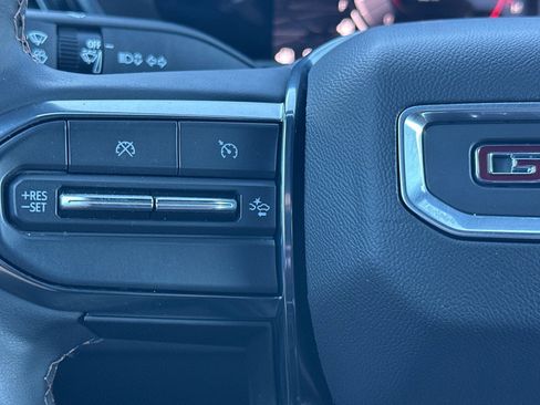 Used 2023 GMC Canyon AT4 w/ AT4 Premium Package image 34