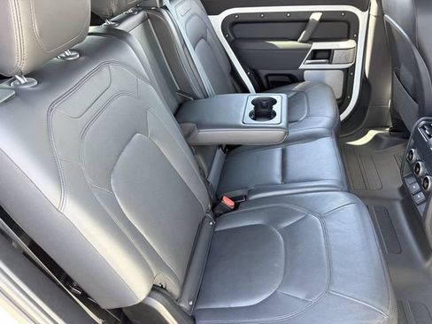 Used 2023 Land Rover Defender 130 SE AWD/4WD image 19