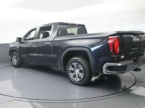 Used 2025 GMC Sierra 1500 SLT RWD image 4
