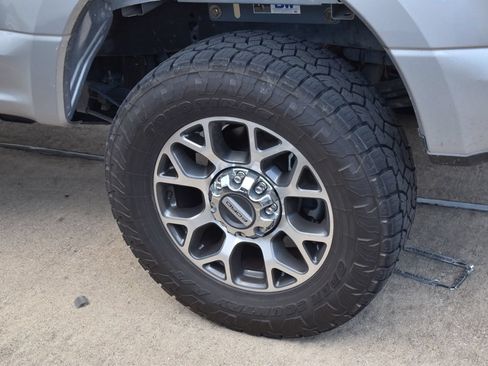 Used 2020 Ford F250 Lariat w/ Lariat Ultimate Package AWD/4WD image 13