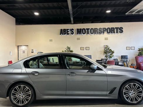 Used 2019 BMW 540i 540i Sedan 4D w/ M Sport Package image 4