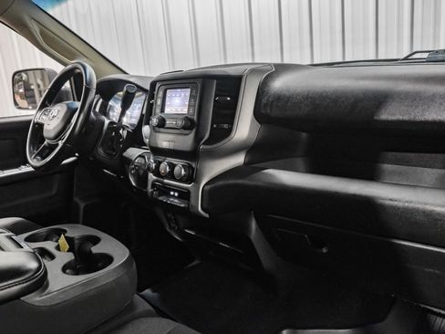 Used 2020 RAM 3500 Tradesman image 12