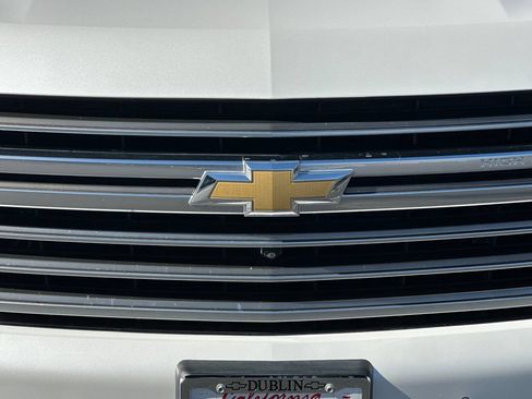 Used 2021 Chevrolet Suburban High Country w/ Premium Package AWD/4WD image 47