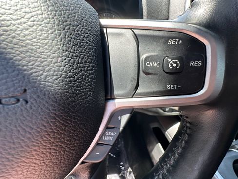 Used 2023 RAM 1500 Big Horn AWD/4WD image 19