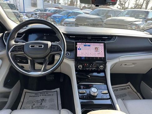 Certified 2021 Jeep Grand Cherokee L Overland w/ Luxury Tech Group IV image 20