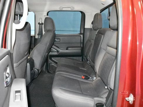 Certified 2022 Nissan Frontier SV AWD/4WD image 21