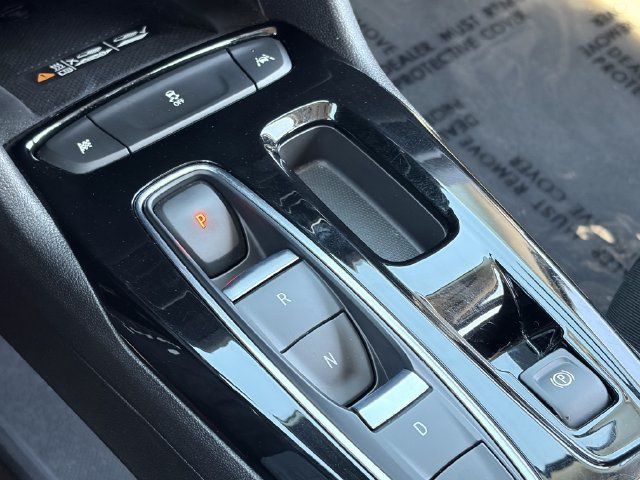 Used 2023 Chevrolet Bolt EUV Premier w/ Sun & Sound Package FWD image 17