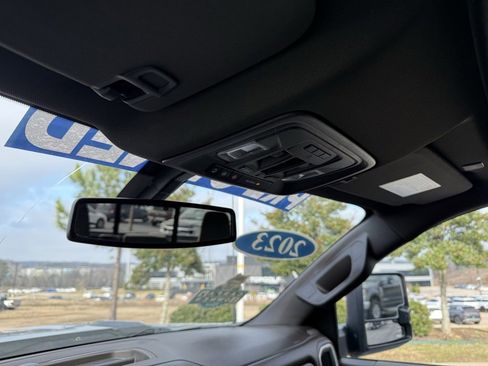 Used 2023 Chevrolet Silverado 2500 LTZ w/ LTZ Convenience Package image 21