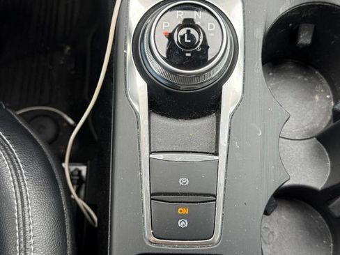 Used 2022 Ford Escape SEL AWD/4WD image 29