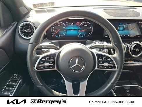 Used 2020 Mercedes-Benz GLB 250 4MATIC image 21