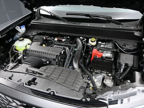 New 2025 Ford Maverick Lariat w/ Black Appearance Package image 15