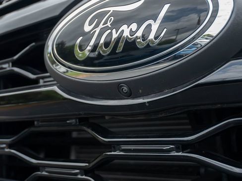 Used 2024 Ford Expedition Max Limited AWD/4WD image 8