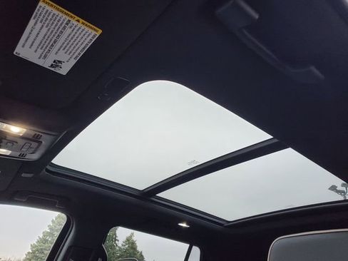 Certified 2023 Chevrolet Tahoe Premier w/ Premium Package 2 image 32