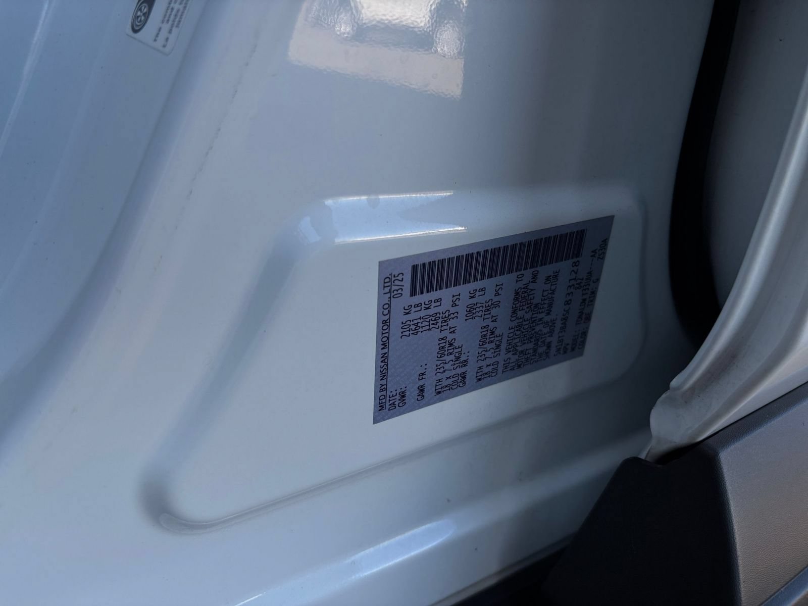 Used 2025 Nissan Rogue SV FWD image 30