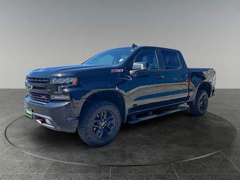 Used 2020 Chevrolet Silverado 1500 LT Trail Boss AWD/4WD image 3