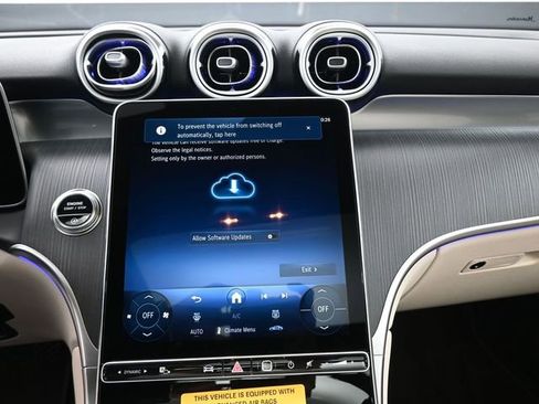 New 2026 Mercedes-Benz GLC 300 image 3