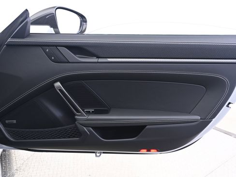 Used 2025 Porsche 911 GT3 image 17