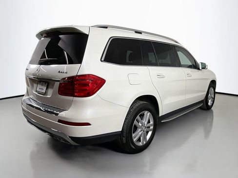 Used 2014 Mercedes-Benz GL 450 4MATIC image 6