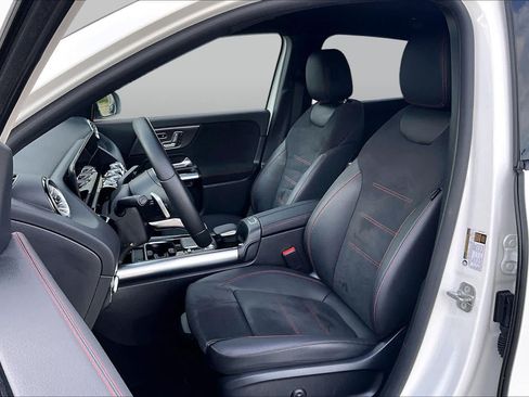 Used 2023 Mercedes-Benz GLA 250 image 8