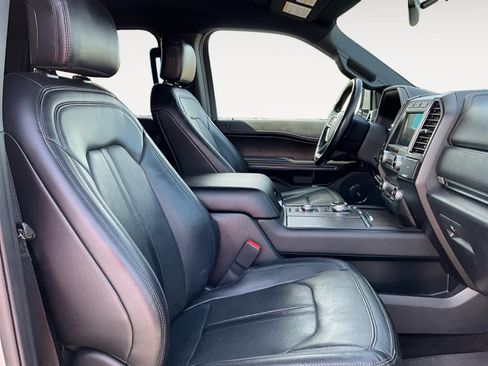 Used 2020 Ford Expedition Limited AWD/4WD image 12